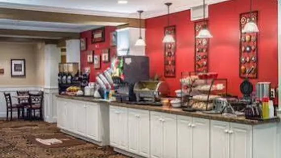 Red Lion Inn & Suites - Kennewick | Washington - Tri-Cities (ve civarı) - Kennewick