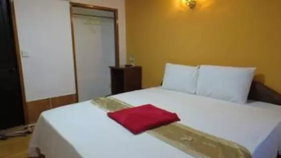 Two Easy Bungalow | Koh Kong - Sihanoukville (ve civarı) - Sihanoukville - Mittakpheap