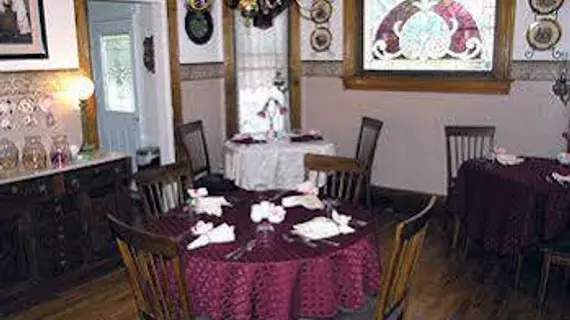 Lennox House Bed & Breakfast | Kolorado - Colorado Springs (ve civarı) - Colorado Springs