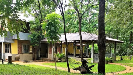 HiddenSide Waya Ulpatha | Merkez Vilayet - Matale Bölgesi - Sigiriya