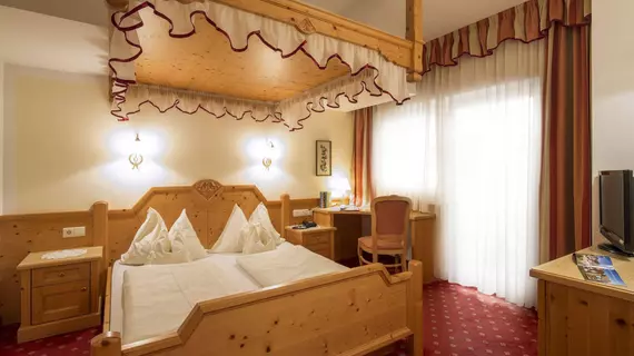 Hotel Amaten | Trentino-Alto Adige - Güney Tirol (il) - Brunico