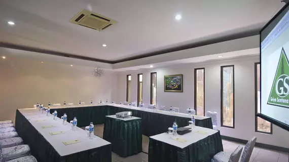 Griya Sentana Hotel | Yogyakarta Özel Bölgesi - Yogyakarta (ve civarı) - Yogyakarta - Kraton - Merkez Yogyakarta