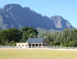 Saddlebrook Cottage | Western Cape (il) - West Coast DC - Drakenstein - Cape Town (ve civarı) - Franschhoek