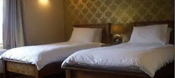 Broom Hall Inn | Warwickshire (kontluk) - Alcester