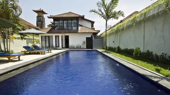 U House Seminyak | Bali - Badung - Seminyak