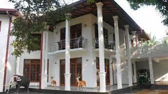 Mahakumara White House | Kalutara Bölgesi - Wadduwa