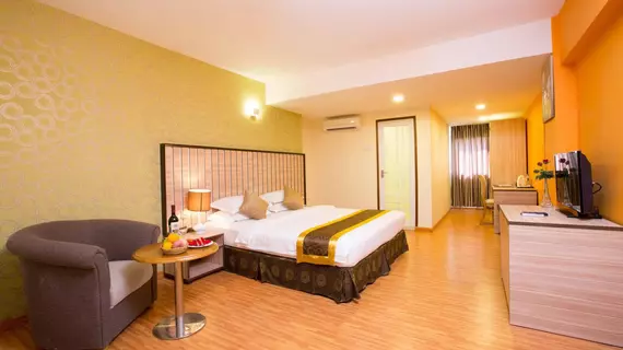 Uptown Hotel | Yangon