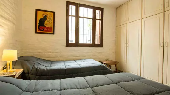 MedioMundo Hostel | Montevideo