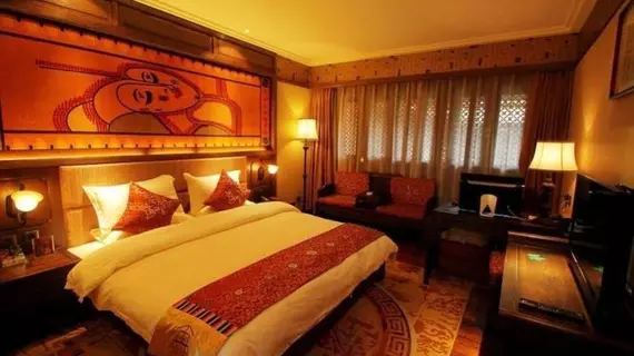 Lijiang Golden Path Hospitality Hotel | Yunnan - Lijiang - Dayan Old Town