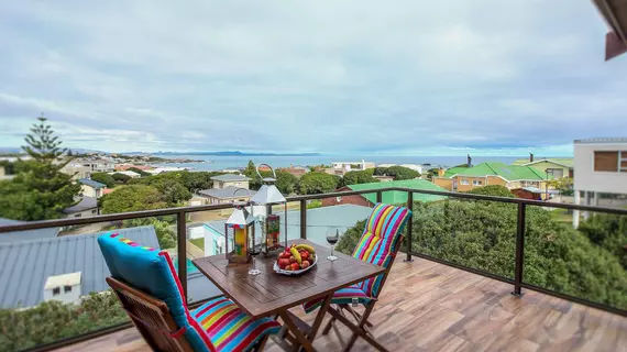 White Shark Guest House | Western Cape (il) - Overberg District Municipality - Overstrand - Stanford - Greater Hermanus