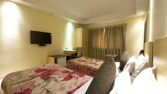 Mayur Hotel | Batı Delhi - Ulusal Eyalet Başkenti Delhi - Delhi (ve civarı) - Yeni Delhi - Paharganj