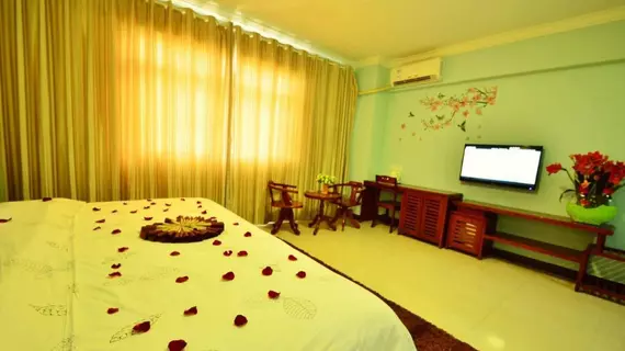 Sanya Jiulixiang Business Hotel | Haynan - Sanya (ve civarı) - Sanya