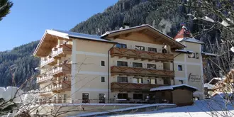 Alpinhotel Berghaus