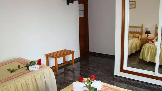 Hostal San Roque | Galicia - Pontevedra (vilayet) - Sanxenxo