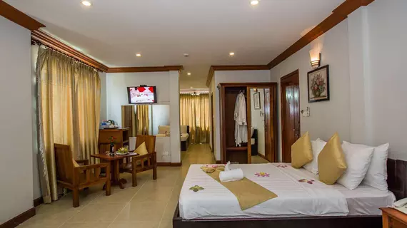 Kingfisher Angkor Hotel | Siem Reap (ili) - Siem Reap