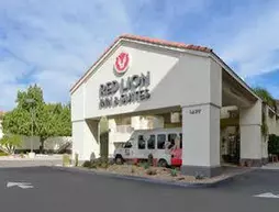 Red Lion Inn & Suites Phoenix/Tempe - ASU | Arizona - Phoenix (ve civarı) - Tempe