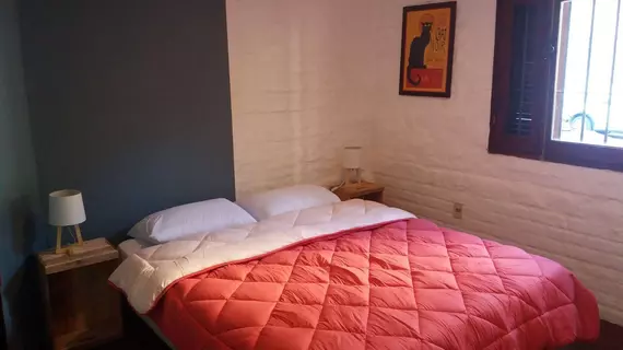 MedioMundo Hostel | Montevideo