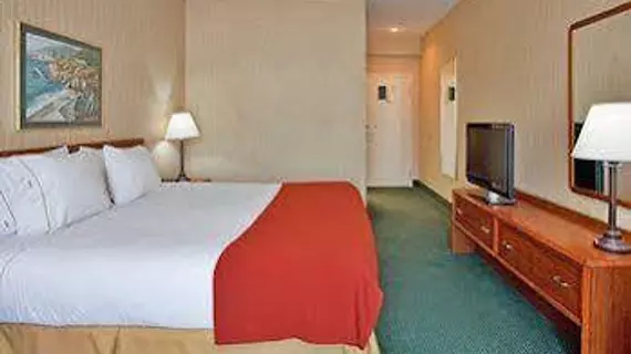 Baymont Inn and Suites West Plains | Missouri - West Plains (ve civarı) - West Plains