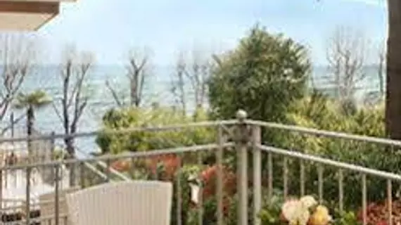 Hotel Villa Rosa Desenzano | Lombardy - Brescia (il) - Desenzano del Garda