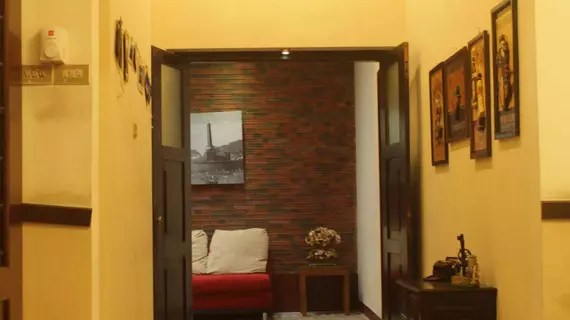 Lovender Guesthouse | Doğu Cava - Malang