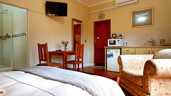 Casa Mia Guesthouse | Western Cape (il) - West Coast DC - Drakenstein - Cape Town (ve civarı) - Cape Town - Tableview