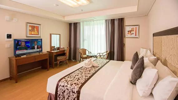 Xenia Hotel | Nueva Ecija - Angeles City (ve civarı) - Mabalacat Şehri - Pampanga Province - Clark