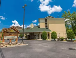 Twin Mountain Inn and Suites | Tennessee - Gatlinburg - Pigeon Forge (ve civarı) - Pigeon Forge