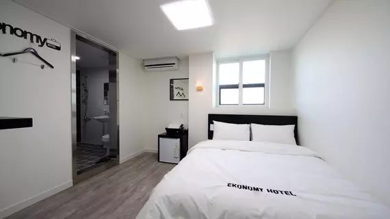 Ekonomy Hotel Incheon | Gyeonggi - Incheon (ve civarı) - Incheon - Bupyeong