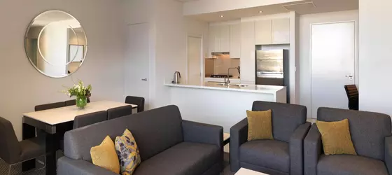 Meriton Serviced Apartments Chatswood | New South Wales - Sidney (ve civarı) - Chatswood