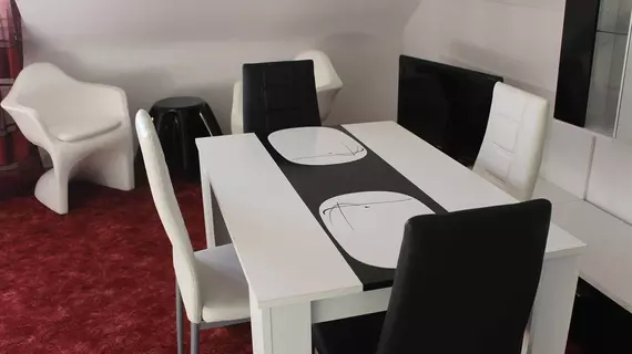 Lipp Apartments | Kuzey Ren-Westfalia - Köln (ve civarı) - Mülheim - Holweide