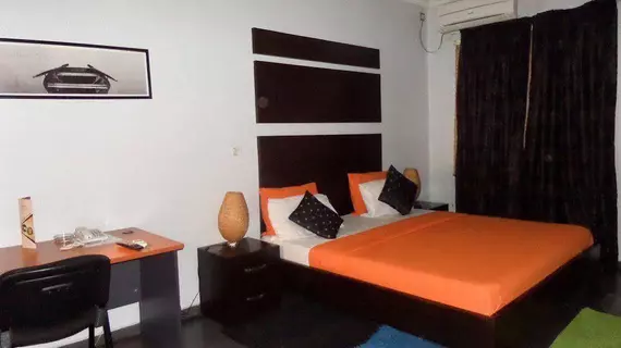 Precinct Comfort Services Yaba | Lagos (ve civarı) - Lagos - Igbobi - Yaba