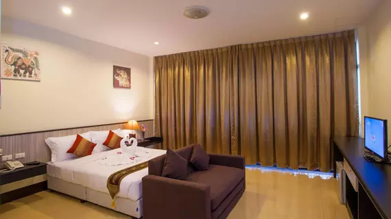 The SR Residence | Phuket (ve civarı) - Patong - Nanai Caddesi