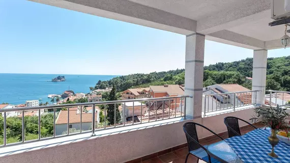 Medin Apartments | Petrovac