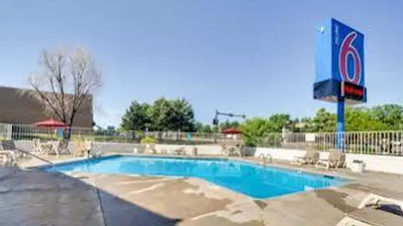 Motel 6 Denver - Lakewood | Kolorado - Denver (ve civarı) - Lakewood