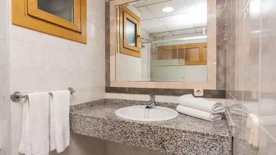 Ben Hur Apartments | Balearic Adaları - Mayorka Adası - Campos - Migjorn