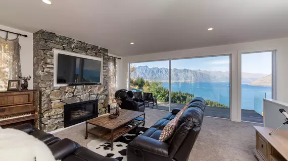 DH Lakeview Villa | Otago - Queenstown (ve civarı) - Queenstown