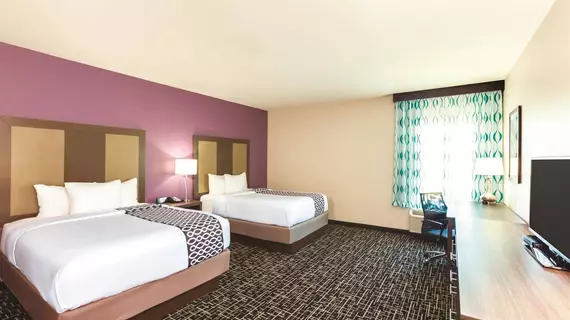 La Quinta Inn and Suites Weatherford | Oklahoma - Weatherford