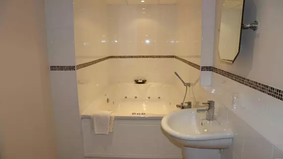 King Charles Hotel | Medway - Gillingham