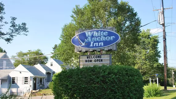 White Anchor Inn | Maine - Boothbay Harbor (ve civarı) - Boothbay