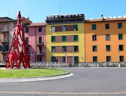 Hotel Mary | Liguria - La Spezia (il) - La Spezia - La Spezia Tarihi Kent Merkezi