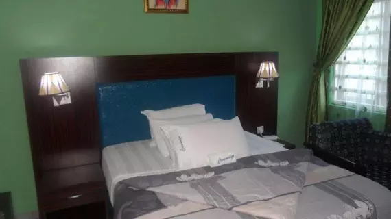 Crownedge Hotels | Lagos (ve civarı) - Lagos - Onigbongbo - Ikeja