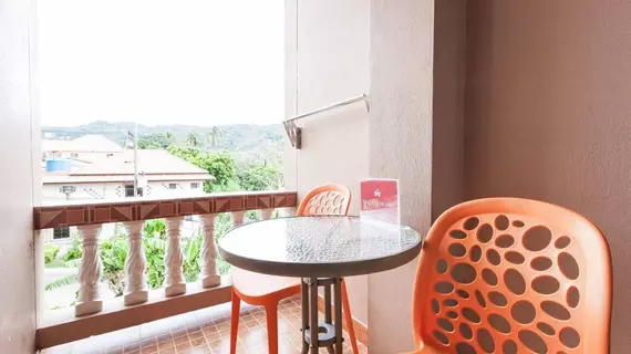 ZEN Rooms Karon Hill | Phuket (ve civarı) - Thalang