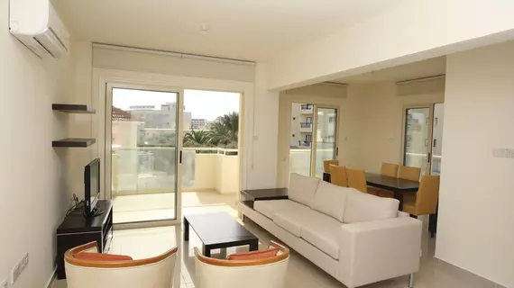 Athena Beach Villa | Kıbrıs - Mağusa