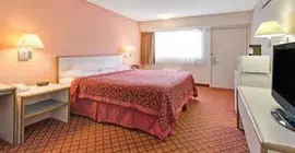 Days Inn Overland Park | Kansas - Kansas City (ve civarı) - Overland Park