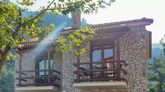 Oneiro Resort | Batı Yunanistan - Achaea (bölge) - Kalavrita - Kato Zachlorou