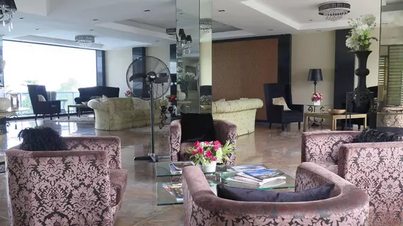 Splash Suites Tagaytay | Cavite - Tagaytay