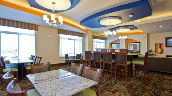 Holiday Inn Express Denver East | Kolorado - Denver (ve civarı) - Denver - Montbello