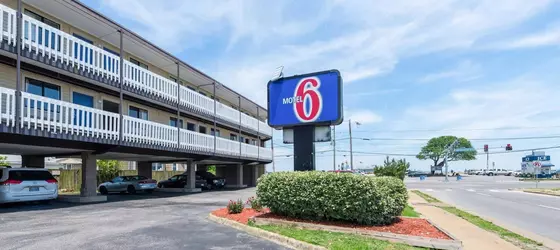 Motel 6 Norfolk Oceanview | Virginia - Norfolk - Virginia Beach (ve civarı) - Norfolk