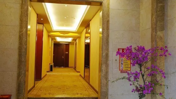 Zunfu Holiday Hotel - Chongqing | Chongqing (ve civarı) - Chongqing