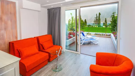 Garda Suite | Lombardy - Brescia (il) - Limone sul Garda